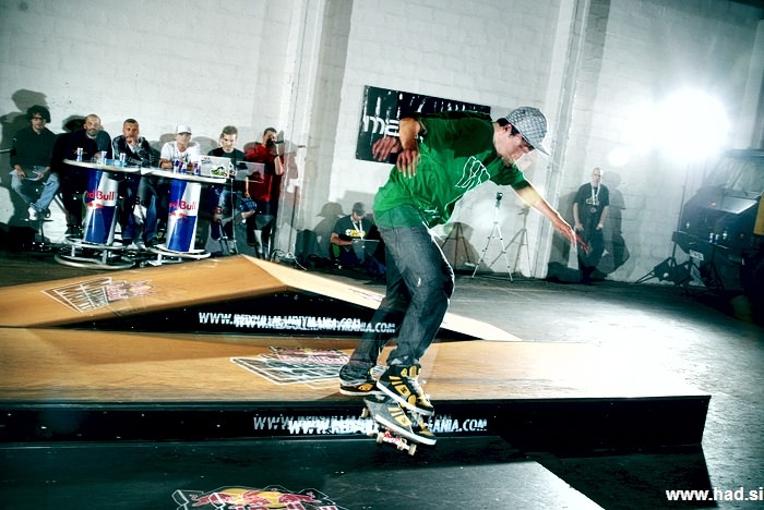 Red Bull Manny Mania Urban Roof fotografije 01