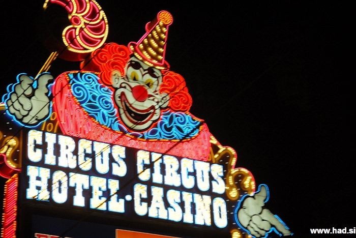 las-vegas-by-night-photos
