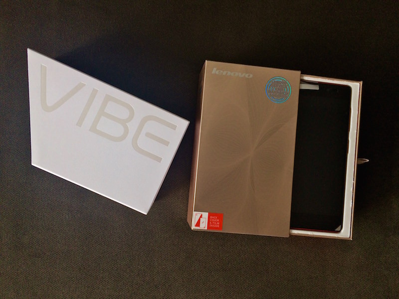 Unboxing Lenovo Vibe X2 - pametni mobilni telefoni Lenovo tudi v Sloveniji lenovo_vibe_x2_004