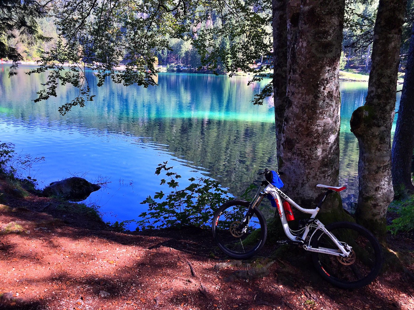 S kolesom od Kranjske gore do Belopeških jezer