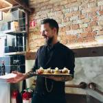 KluBar gastropub Bine Volcic pripravil street food kulinariko v Kranju3