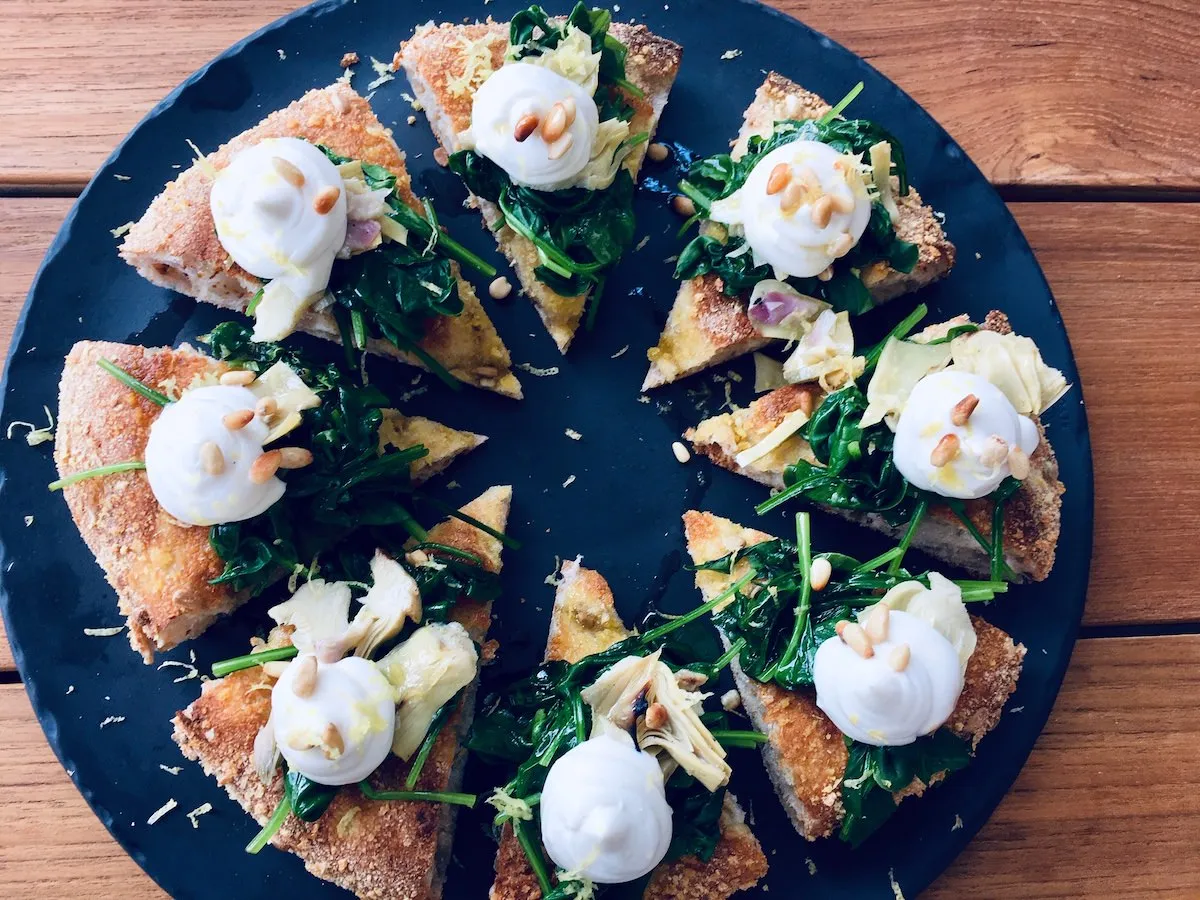 Fetiche bar new age veganska pizza iz kislega testa had testira pizze ocena 491