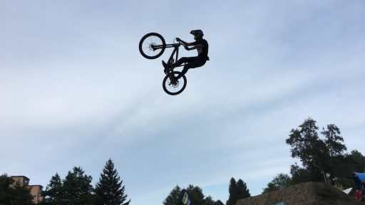 FlatOut Days 2019 Big Line Session in Dual Slalom10