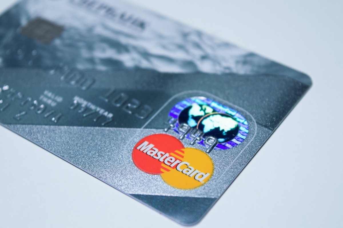 Mastercard TrackTM bo moderniziral 125 bilijonov dolarjev vreden globalni trg B2B placil