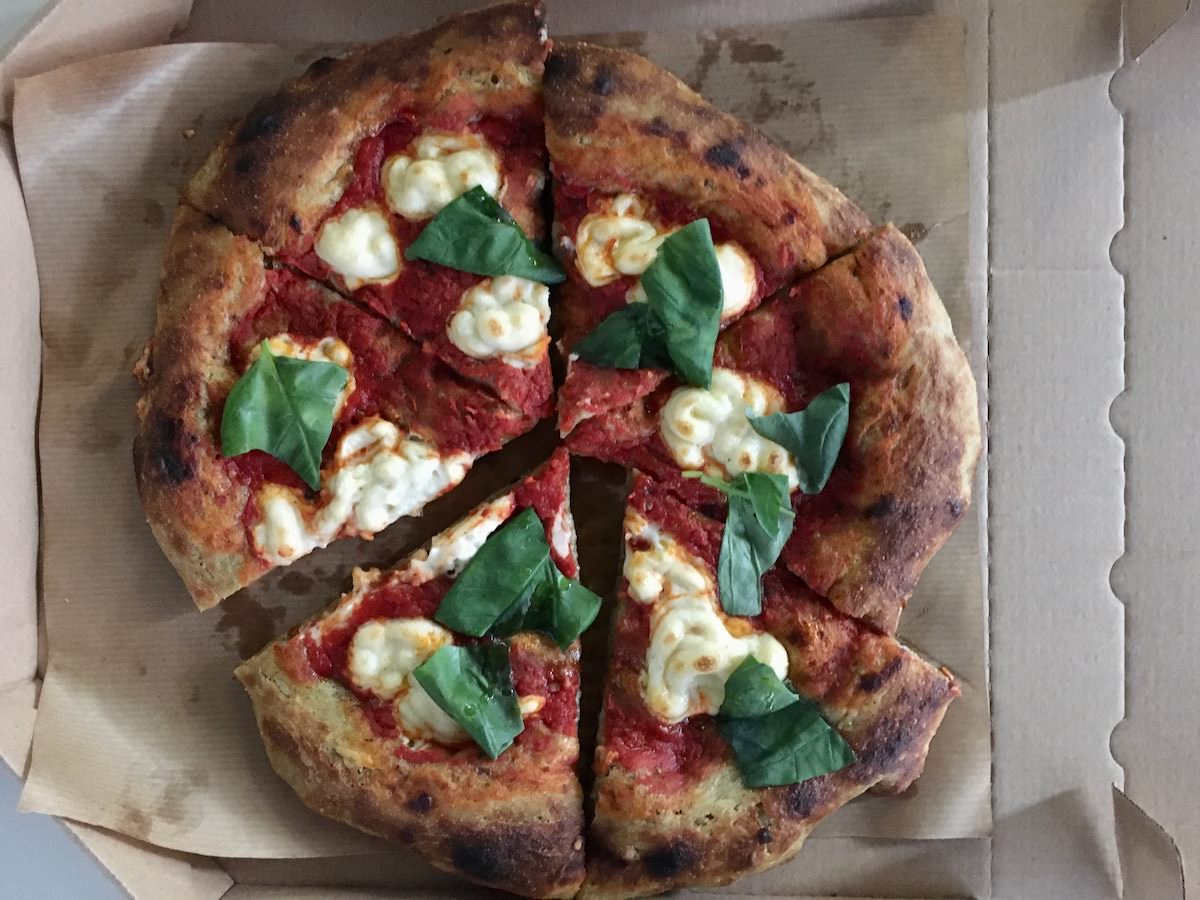 Picerija Kucha pizza Marga in Wolt dostava had testira pizze ocena 472