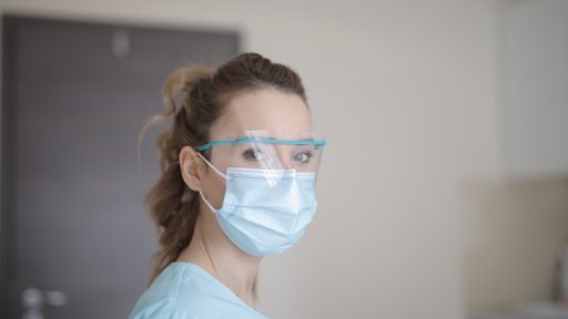 Maske da Maske ne Ne bodi sebicna rit in dej masko na ksiht