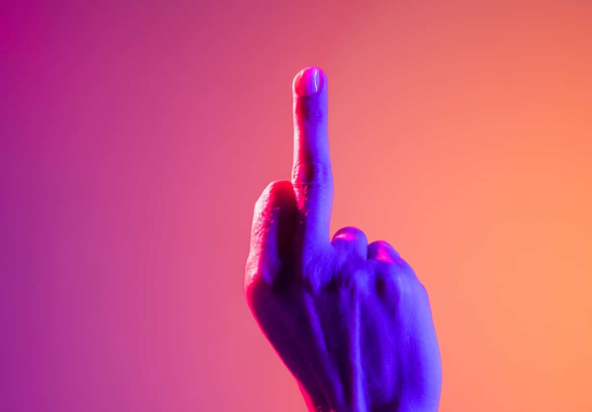 Vlada ni bila pripravljena na 2. val Covid 19 zato krivdo vali na medije in drzavljane Vlada ni bila pripravljena na 2. val Covid 19 zato krivdo vali na medije in drzavljane