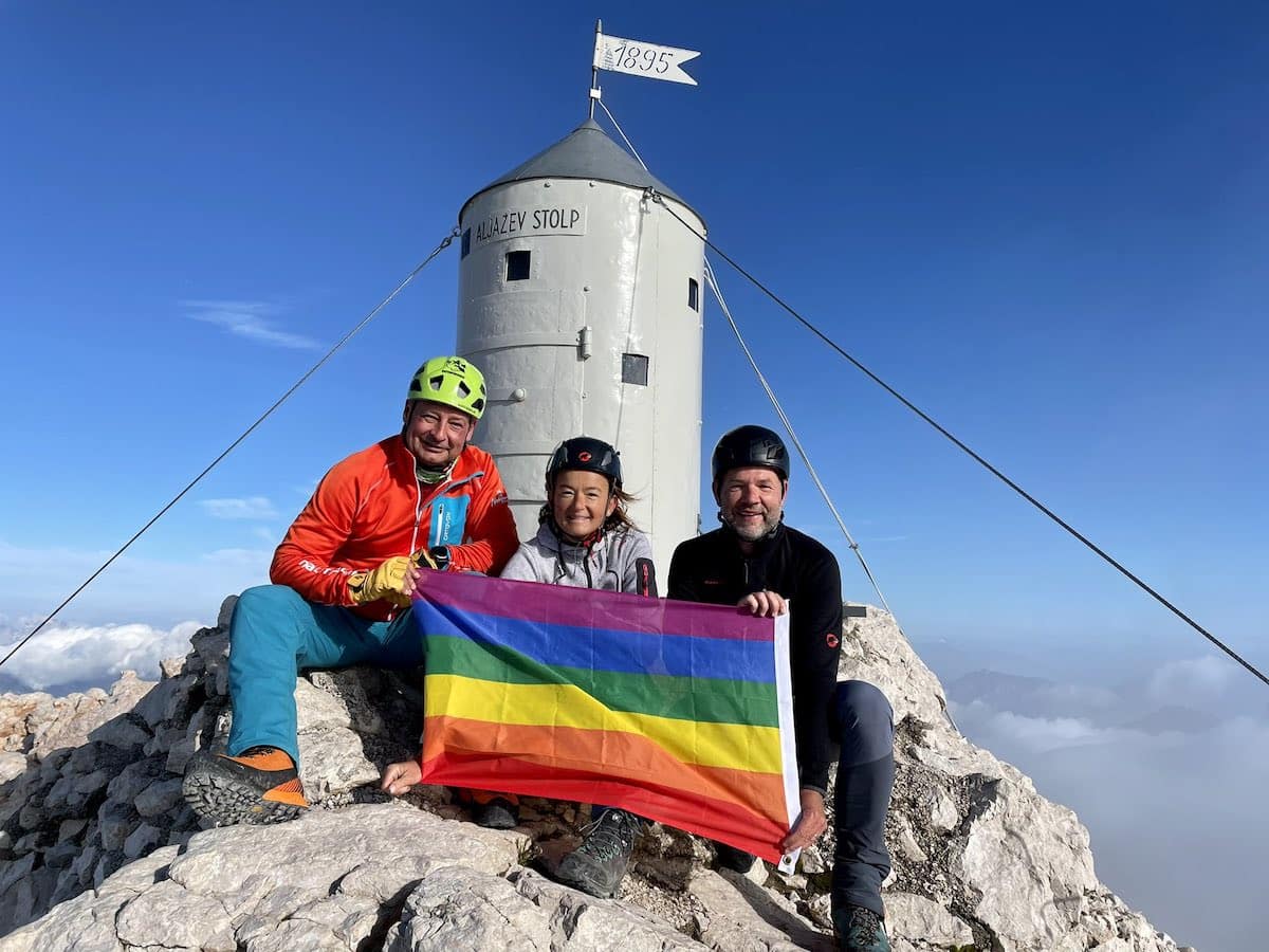 lgbti zastava triglav lgbti zastava triglav