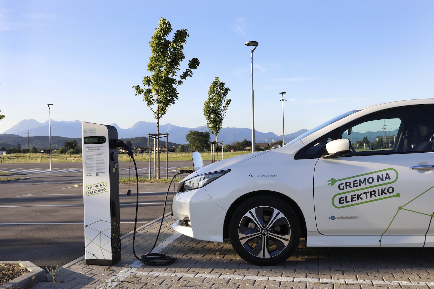Gremo na elektriko Foto Miha Fras copy